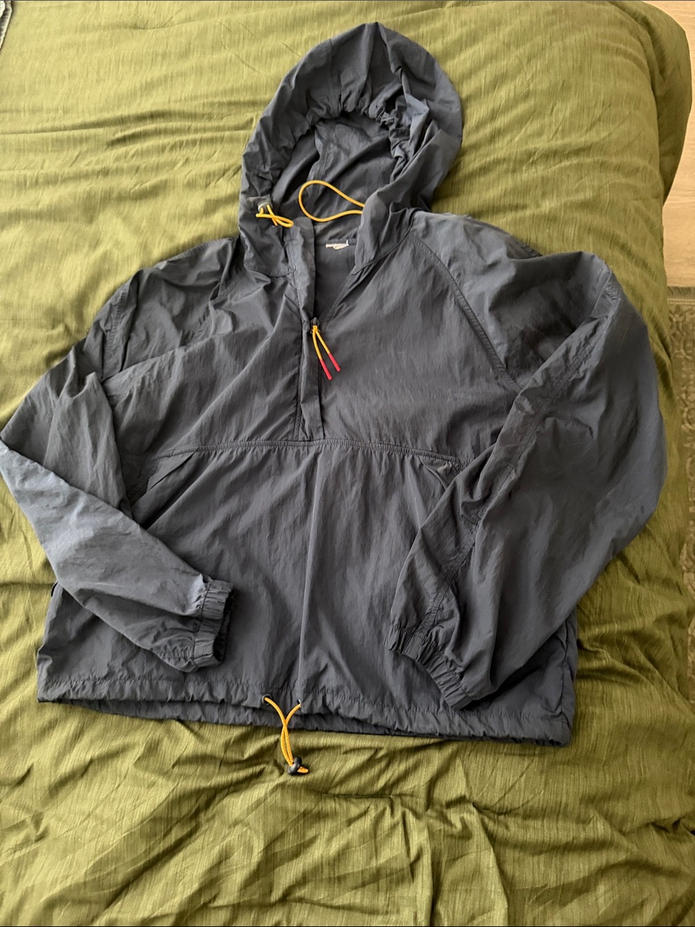 Men's Hooded Windbreaker Pullover Jacket - Dark Gray with Yellow Accents